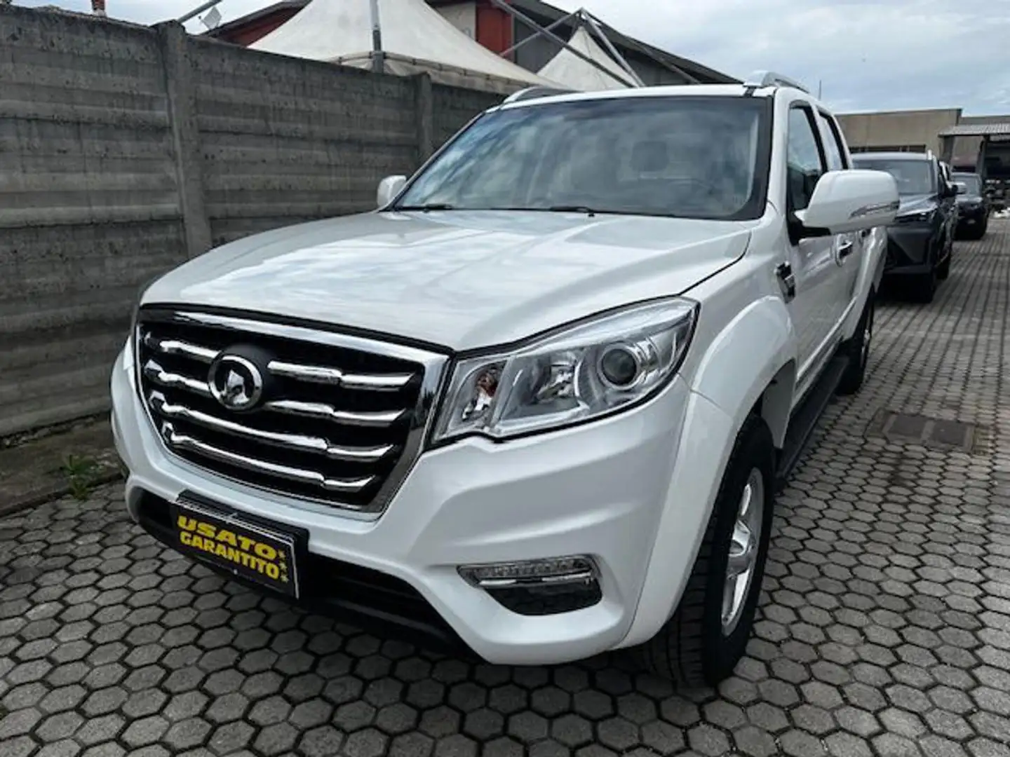 Great Wall Steed 6 2.4 Ecodual 4WD Premium Wit - 1
