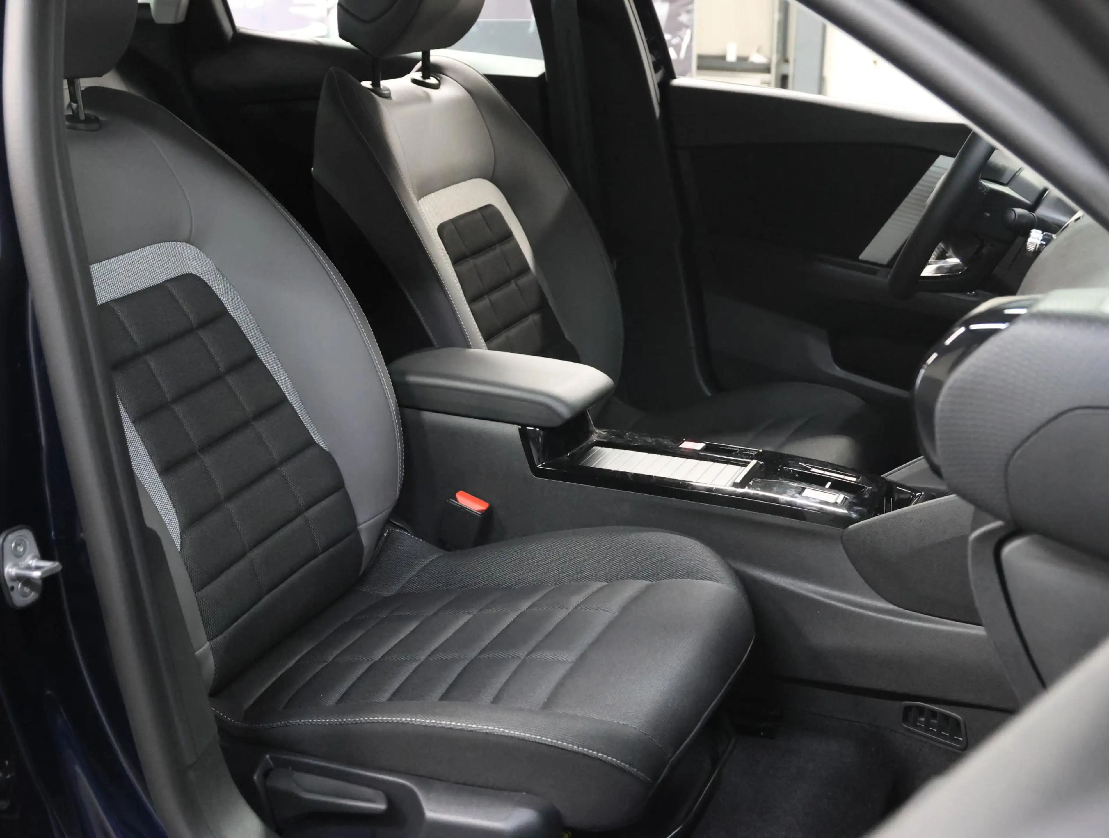 Citroen E-C4 Electric Business Extended range 54 kWh | Tot 8 jaar garant — photo 11