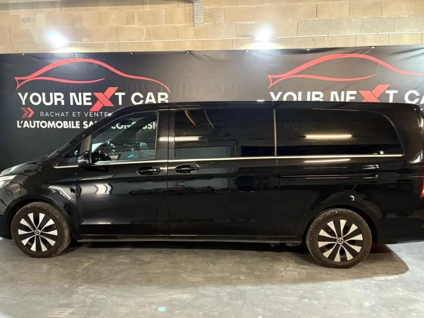 Mercedes-Benz V Schwarz - 2