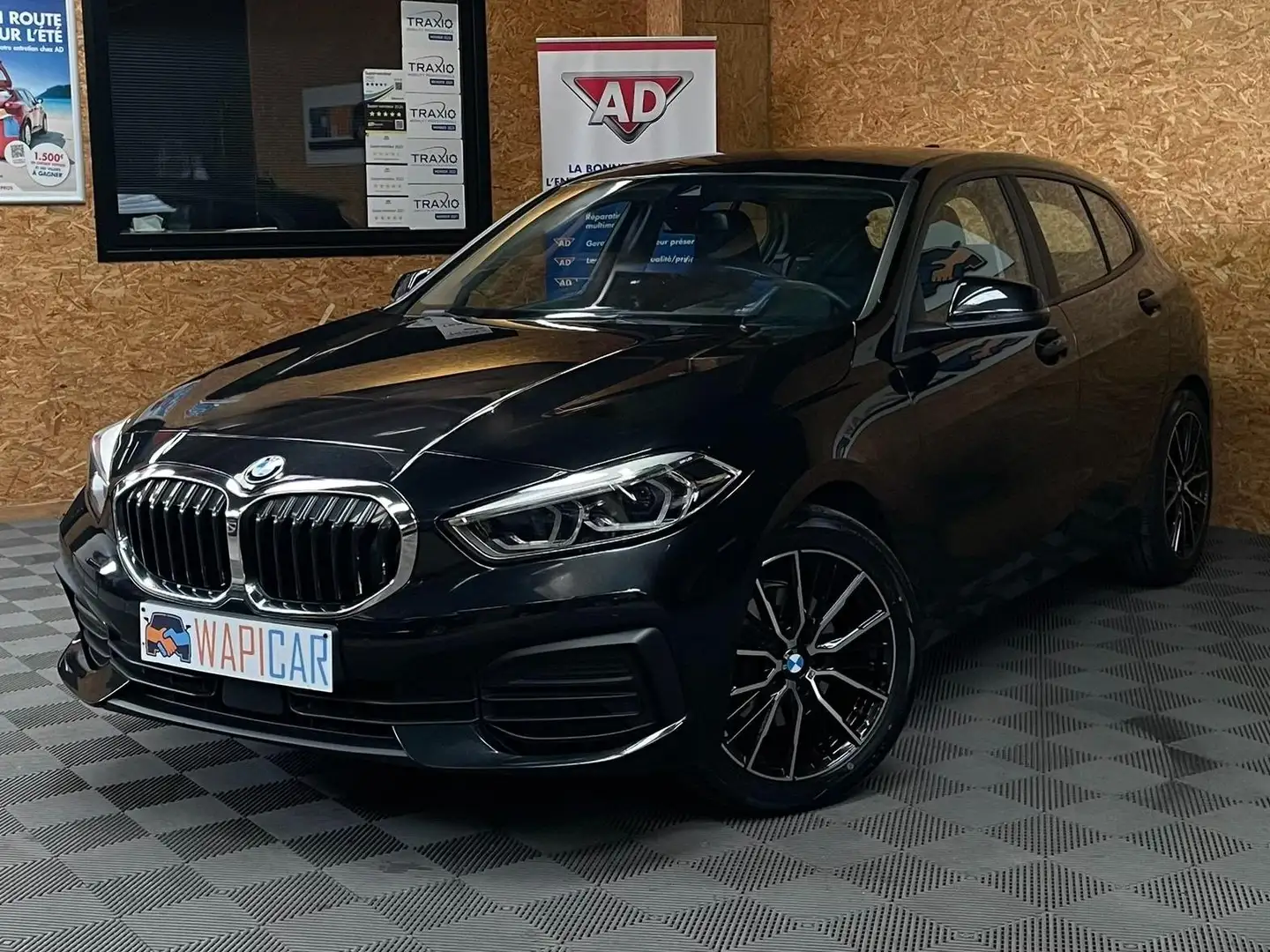 BMW 116 dA  navi*ja Zwart - 2