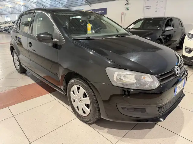 Volkswagen Polo view 6