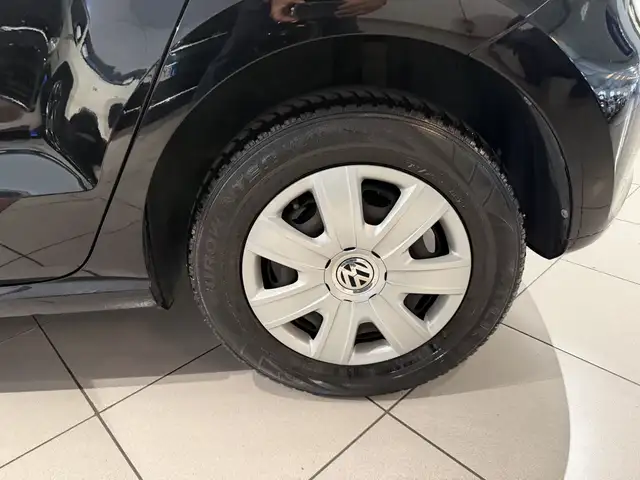 Volkswagen Polo view 14