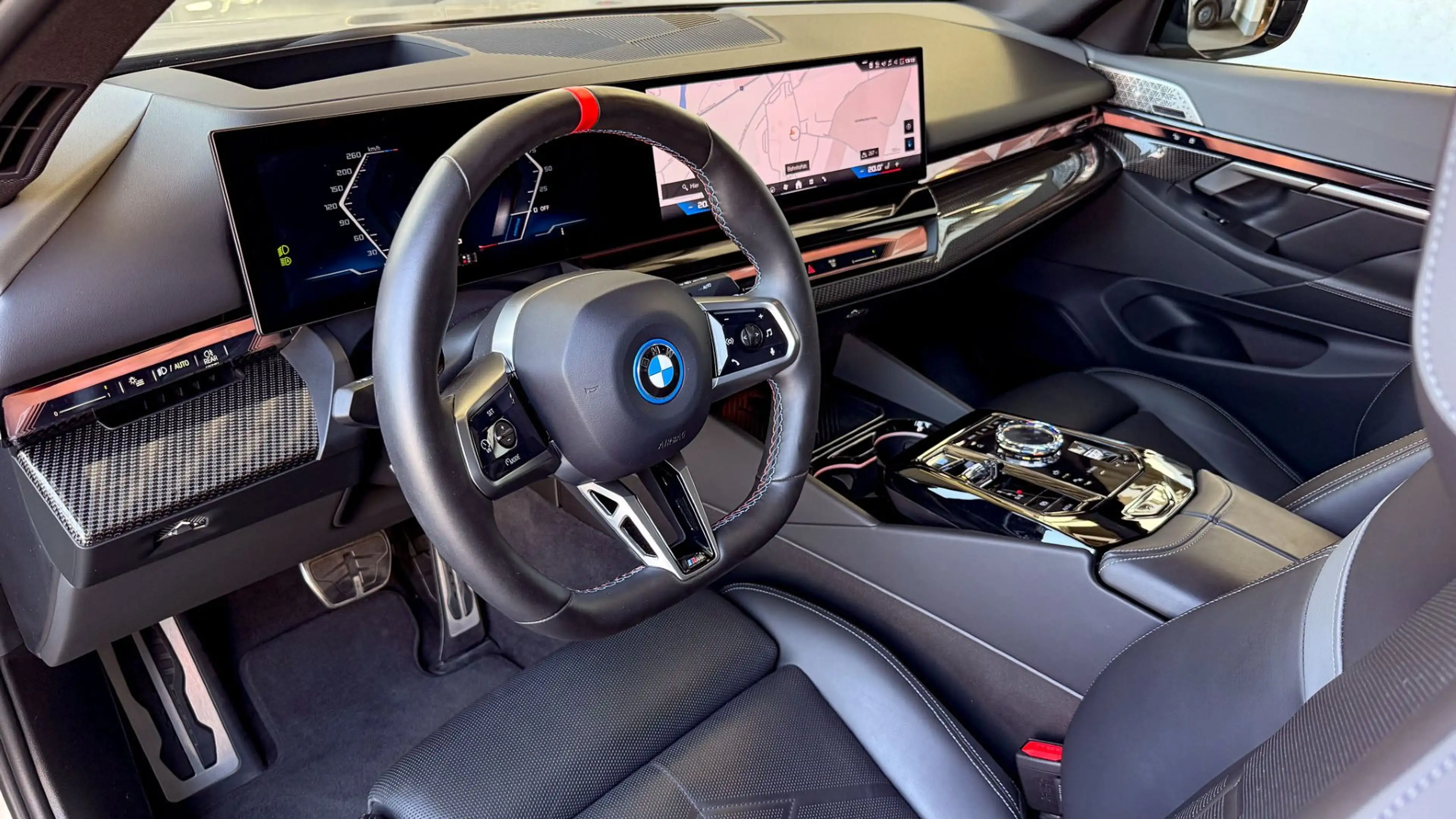BMW i5 M60 xDrive M-Sportpaket Pro — photo 7