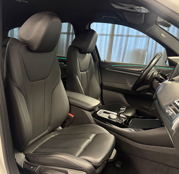 BMW X3 xDrive30i M-Sport Edition Leder*NAVi+Kamera* — photo 15