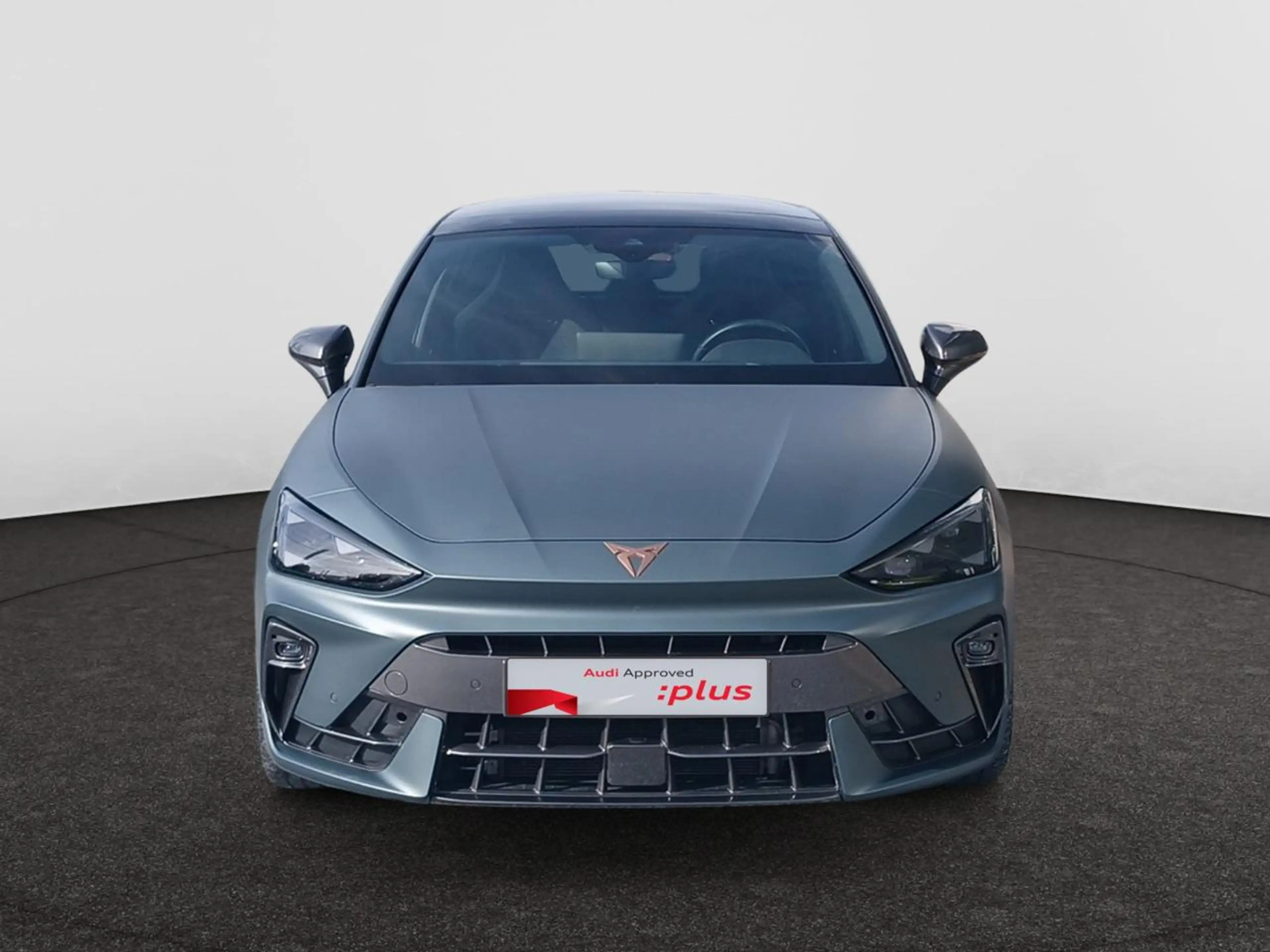 CUPRA Leon Leon e-Hybrid 1.5 VZ DSG (200 kW) — photo 3