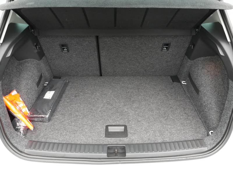 SEAT Arona Style ACC NAVI KAM SHZ LED — photo 13