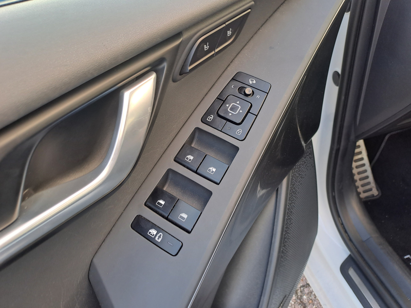 Kia e-Niro EV ExecutiveLine 64.8 kWh | Automaat | 100% Elektr — photo 12