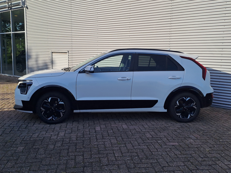 Kia e-Niro EV ExecutiveLine 64.8 kWh | Automaat | 100% Elektr — photo 2