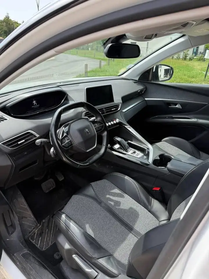 Peugeot 3008 2.0 HDi 16V 163ch FAP FÃ©line A
