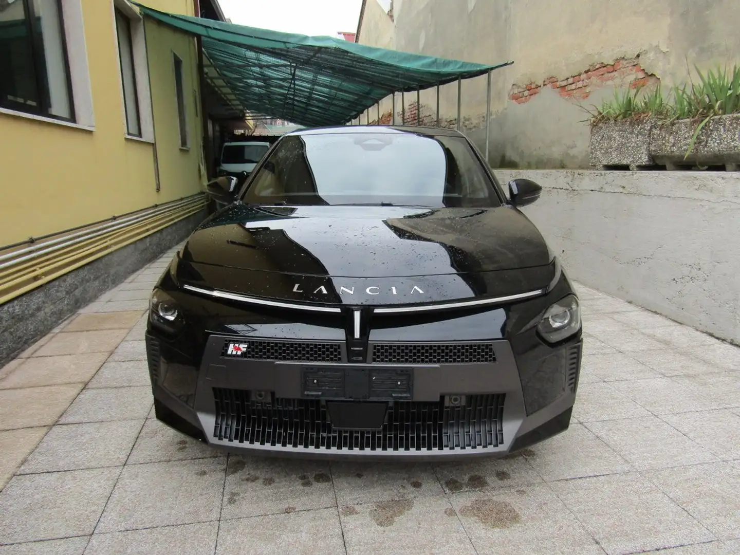 Lancia Ypsilon 1.2 Hybrid HF Line 110cv e-dct PREZZO REALE Schwarz - 1