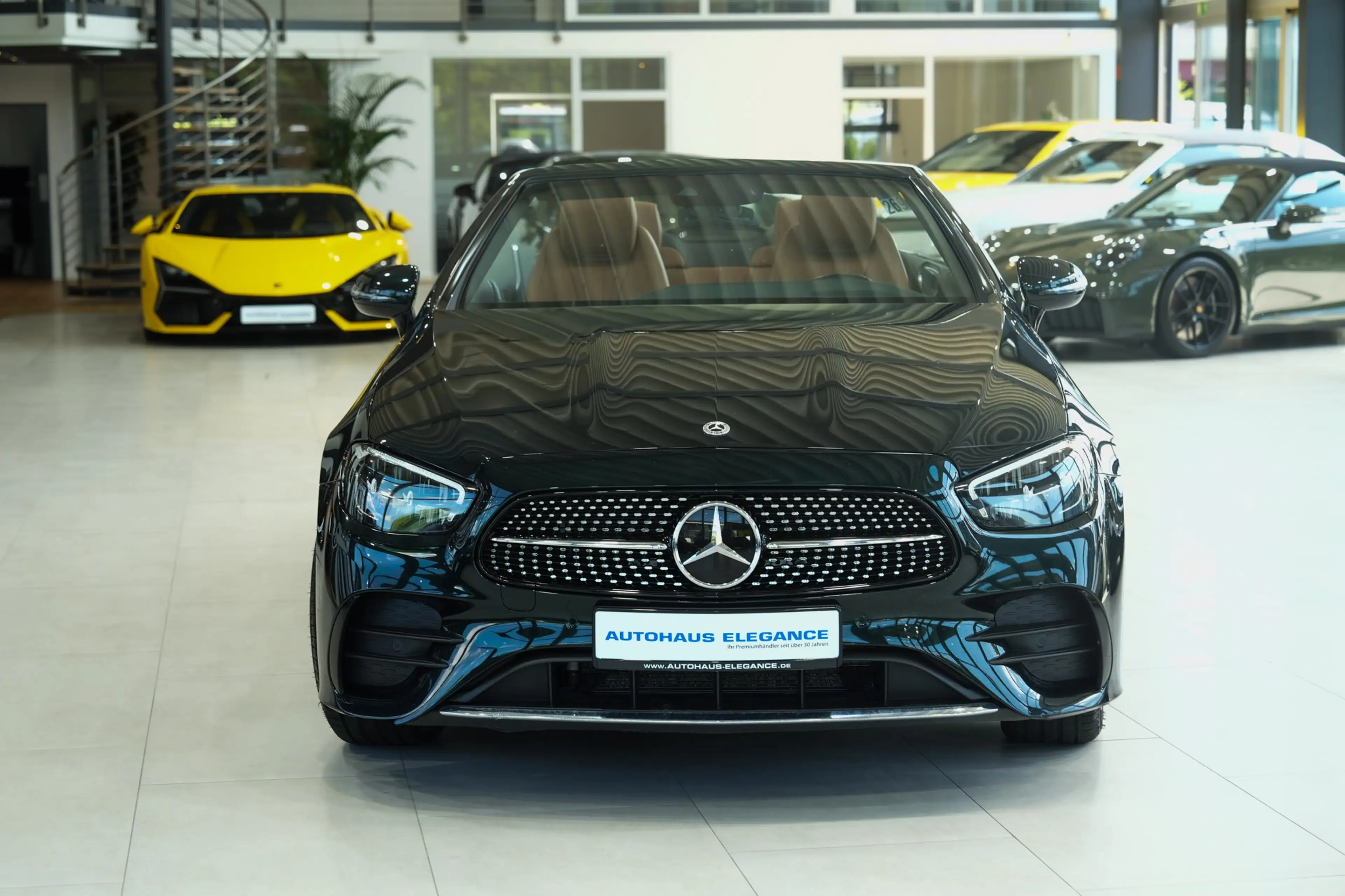 Mercedes-Benz E 450 Cabrio 4Matic*AMG-LINE*BURM*1.HAND*HEAD-UP — photo 5