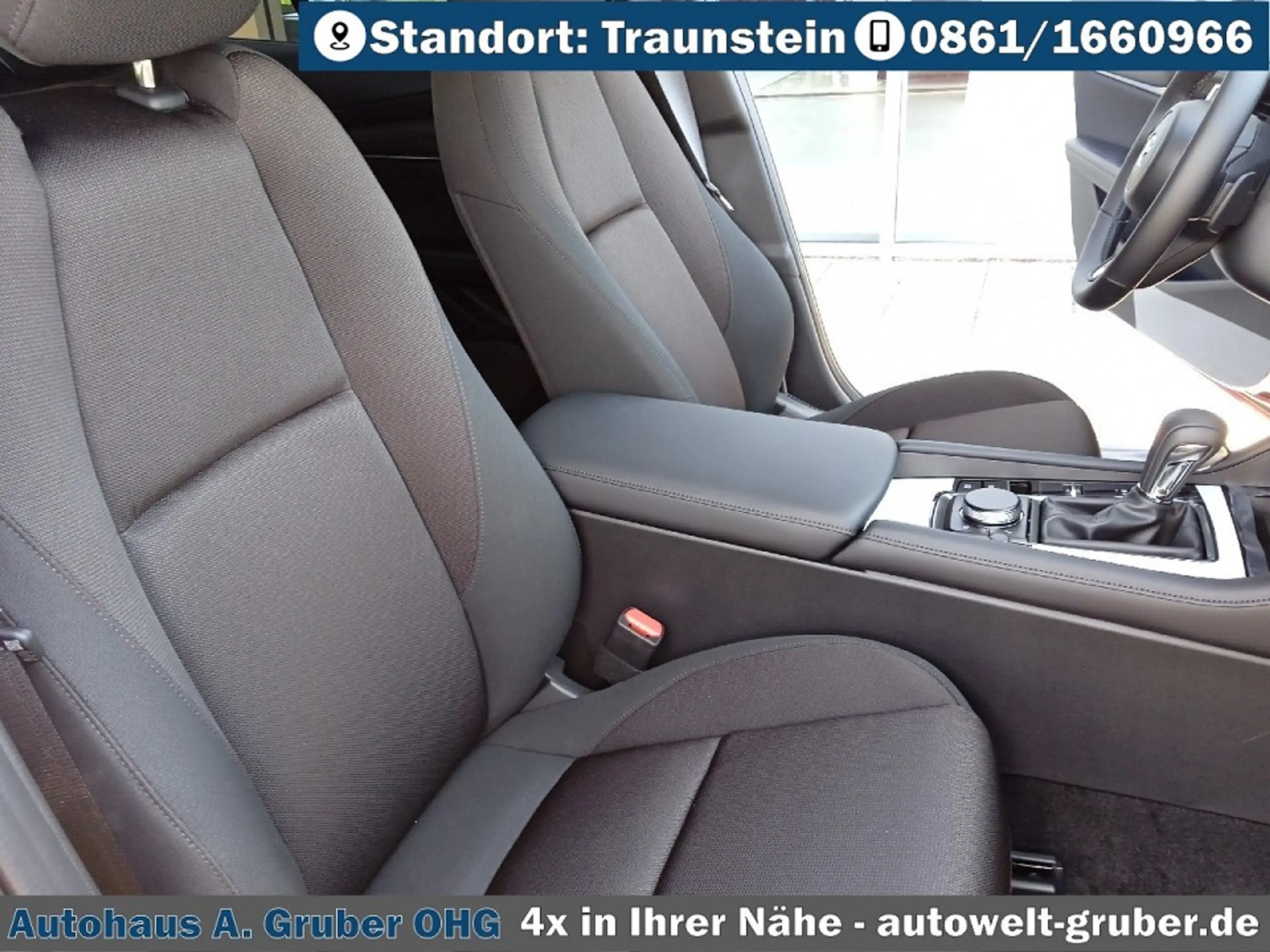 Mazda 3 Fastback 2.5L e-SKYACTIV G Automatik Exclusive — photo 14