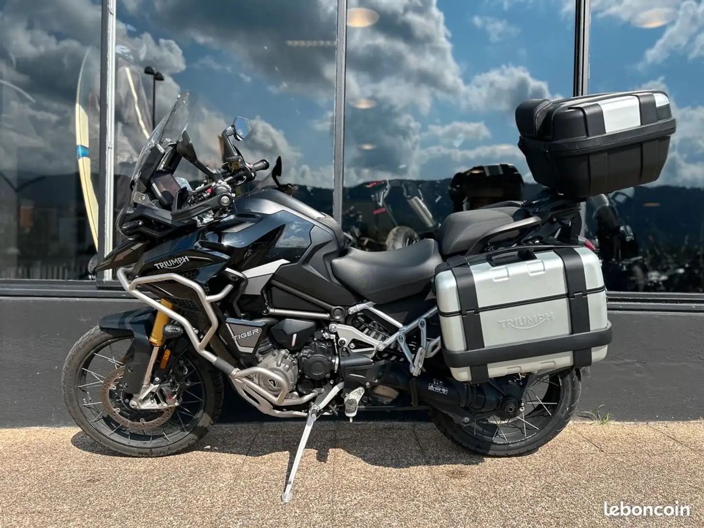 Triumph Tiger 1200 - 2