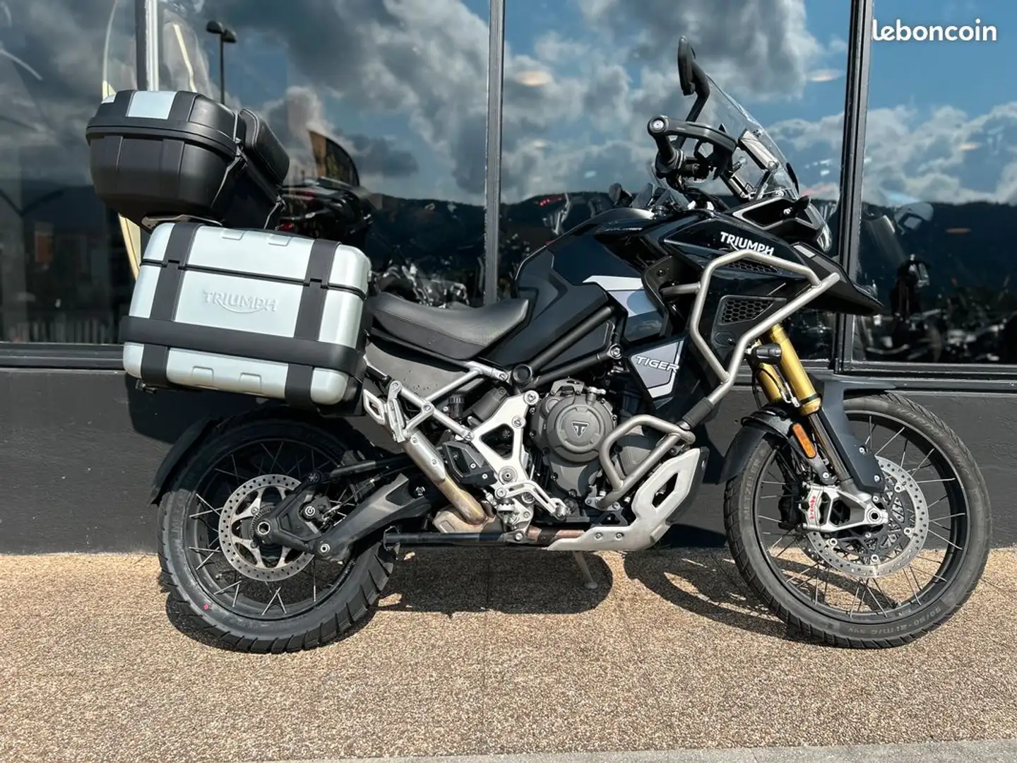 Triumph Tiger 1200 - 1
