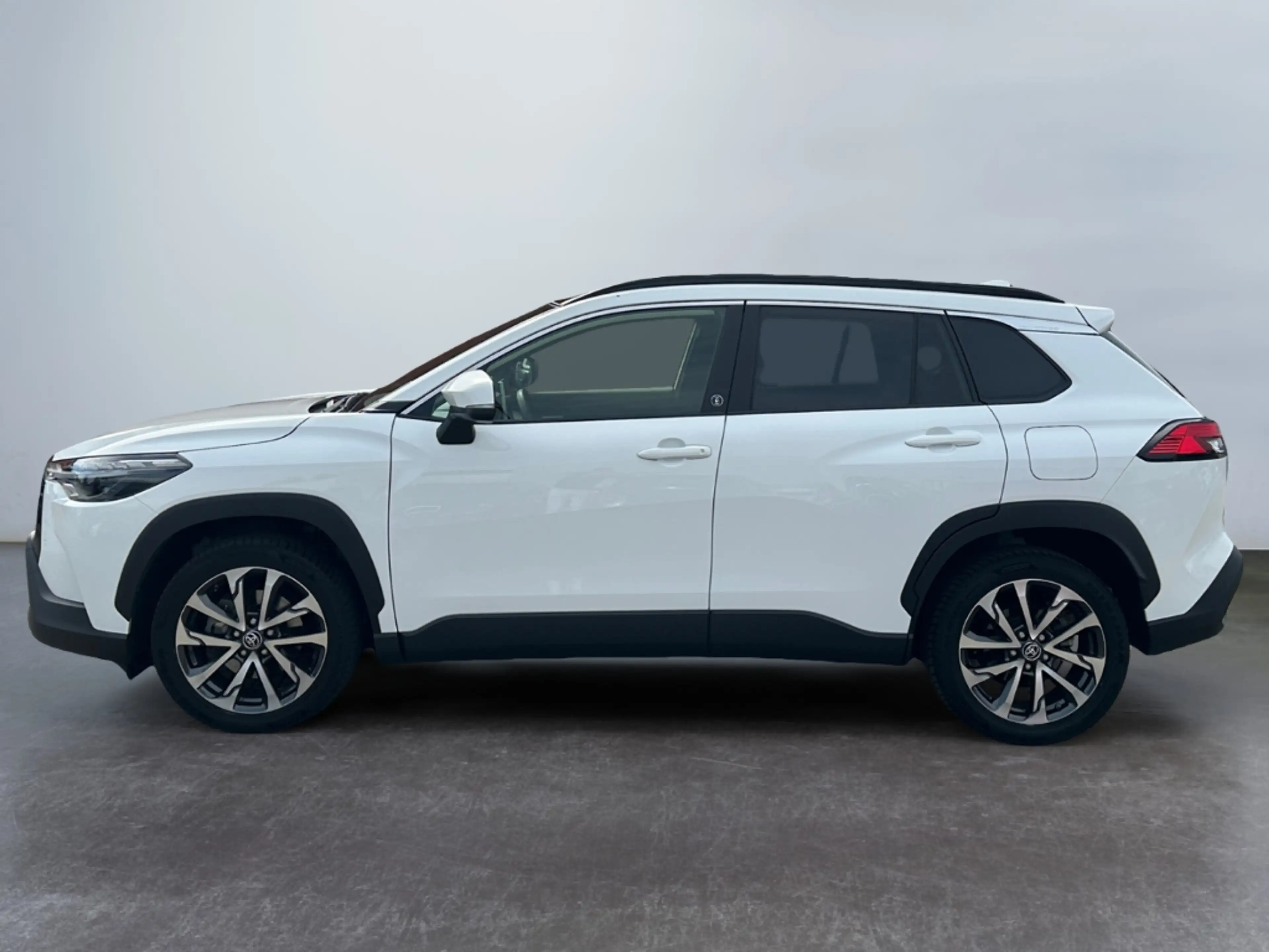 Toyota Corolla Cross 2.0 Hybrid AWD Team D *Premium-Paket* — photo 5