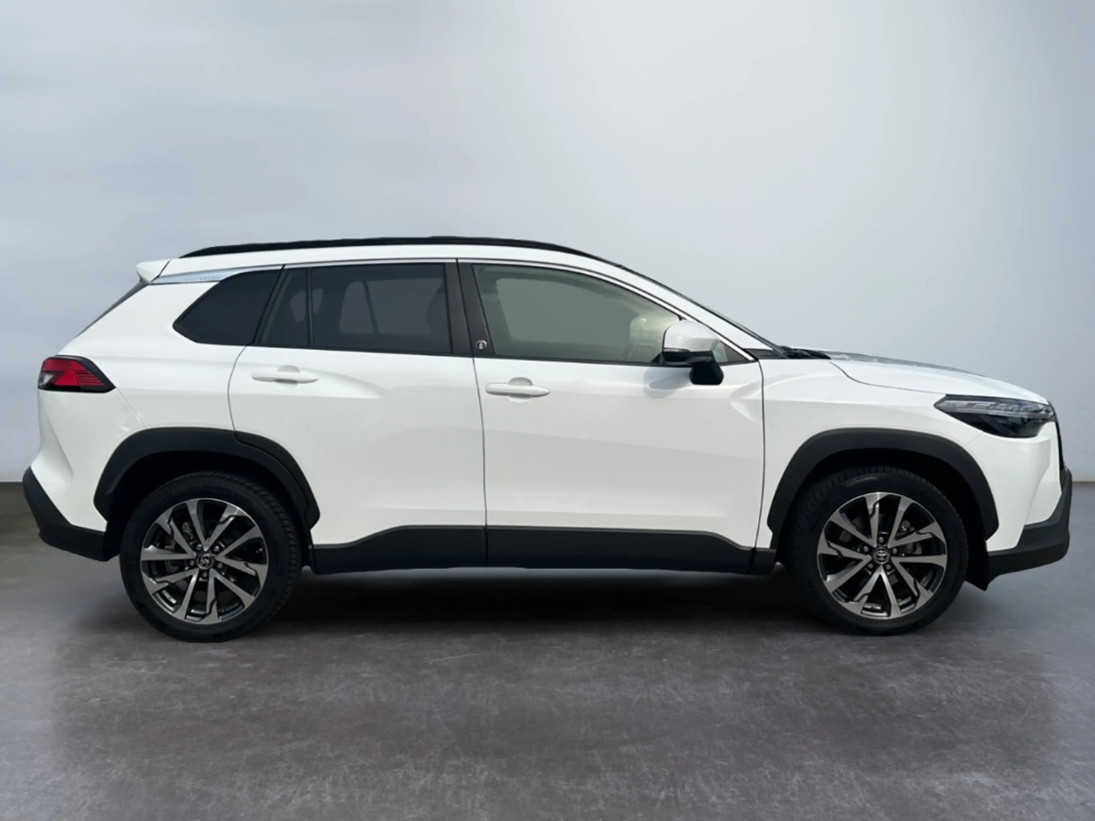 Toyota Corolla Cross 2.0 Hybrid AWD Team D *Premium-Paket* — photo 10