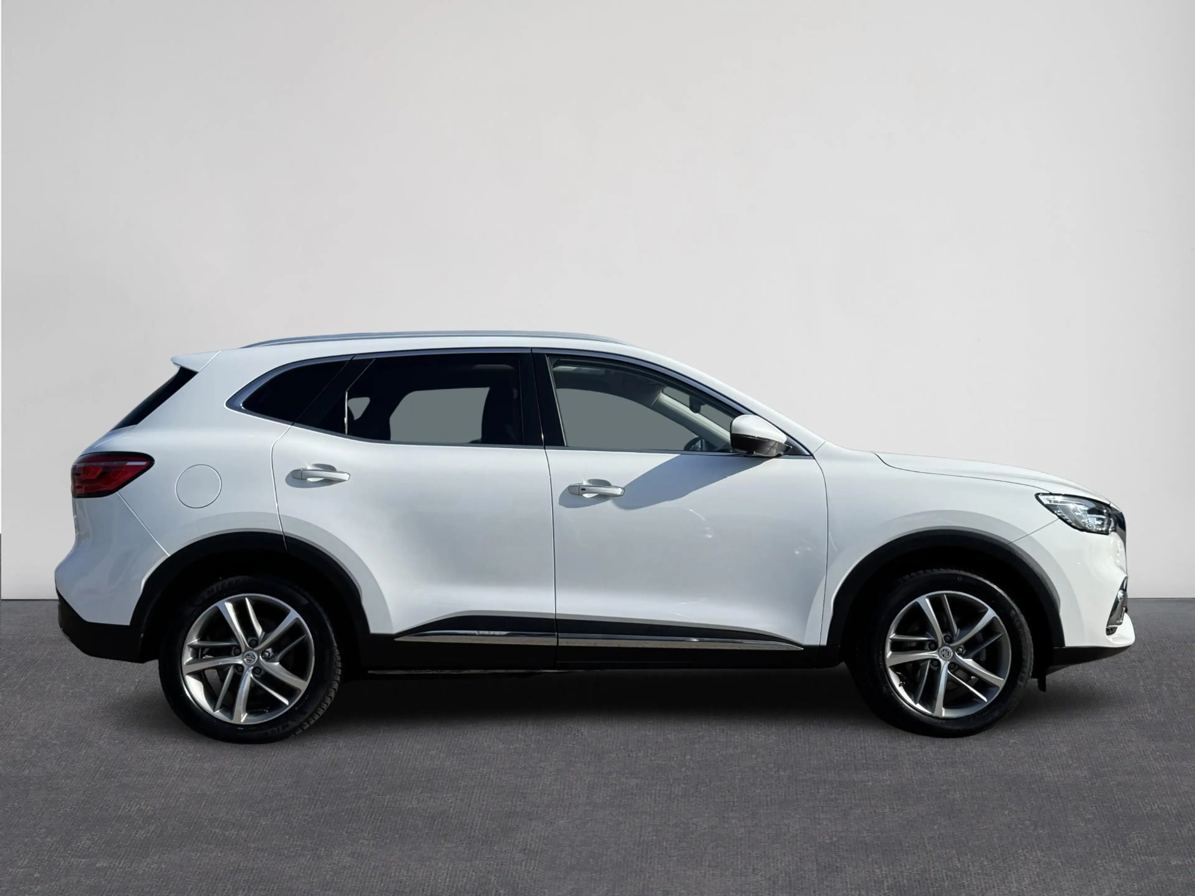 MG EHS 1.5 TGDI Luxury | Automaat | 360 Camera | Navi | C — photo 5