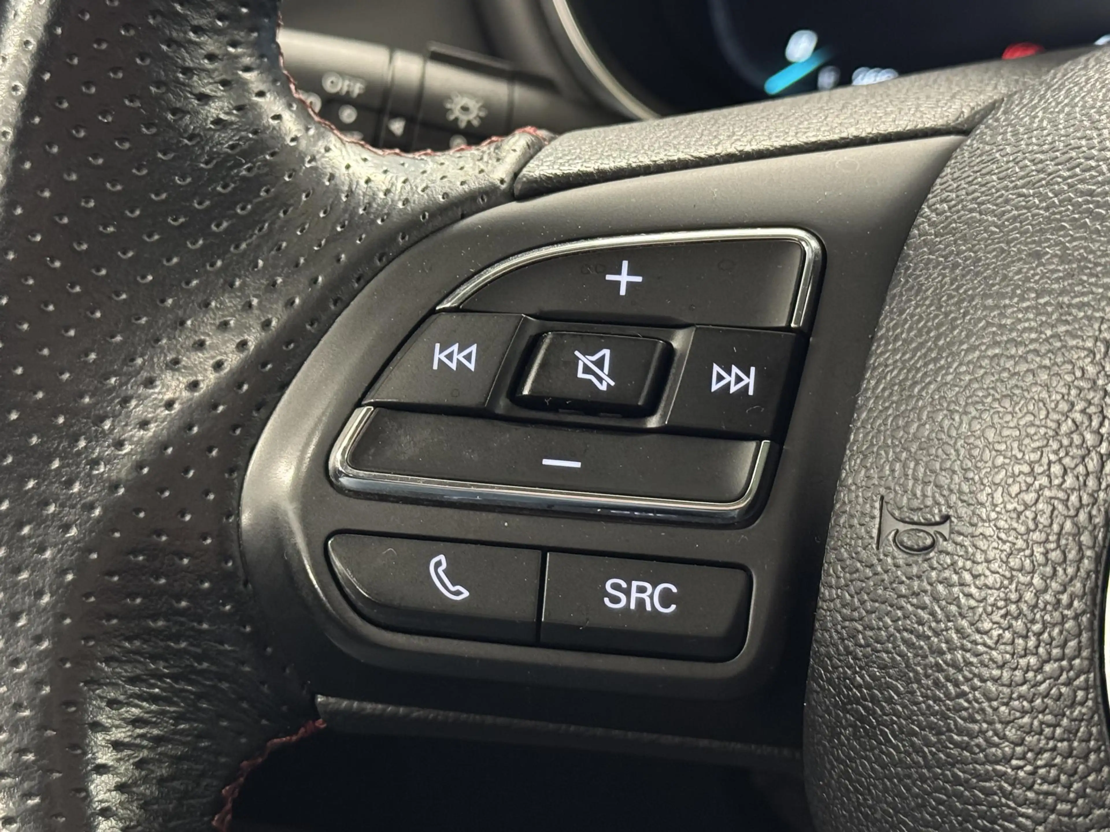 MG EHS 1.5 TGDI Luxury | Automaat | 360 Camera | Navi | C — photo 19