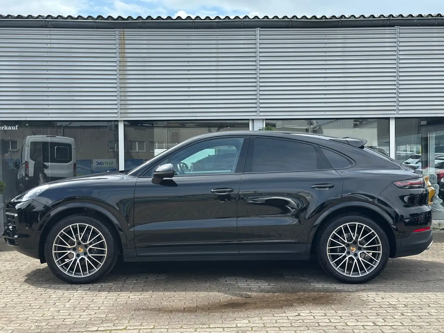 Porsche Cayenne Coupe|Pano|Totwinkel | Approved 01.2026 Schwarz - 2