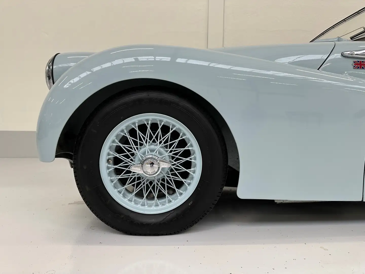 Triumph TR2 Longdoor Blau - 2