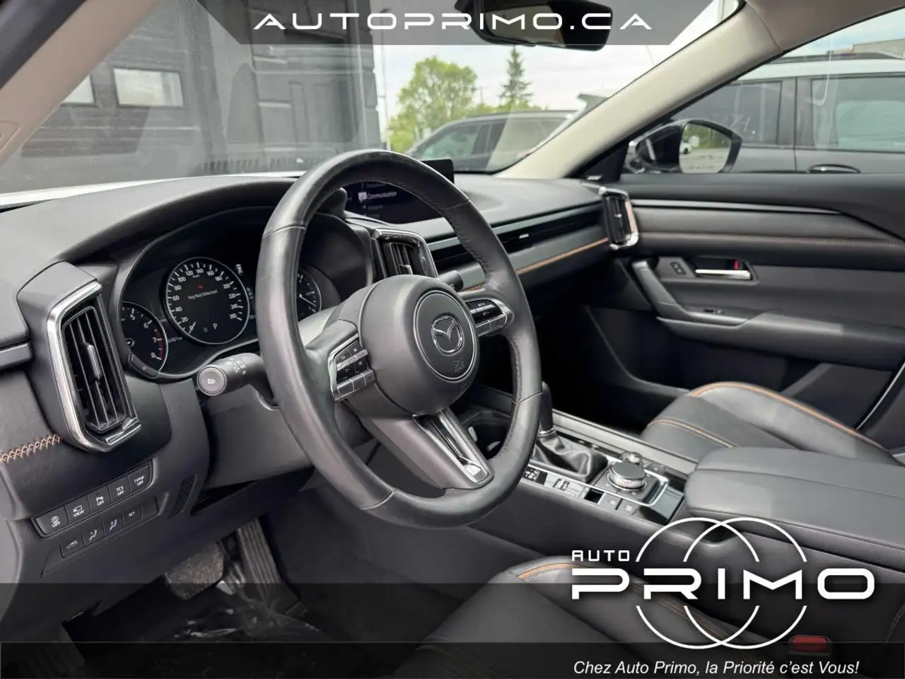 Mazda CX-50 fotografie Mazda CX-50