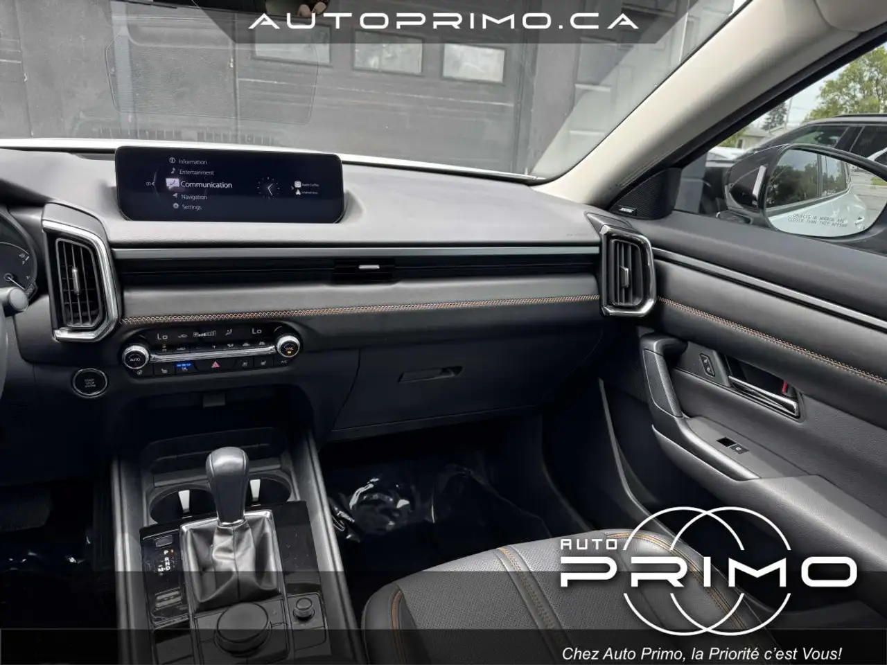 Mazda CX-50 fotografie Mazda CX-50