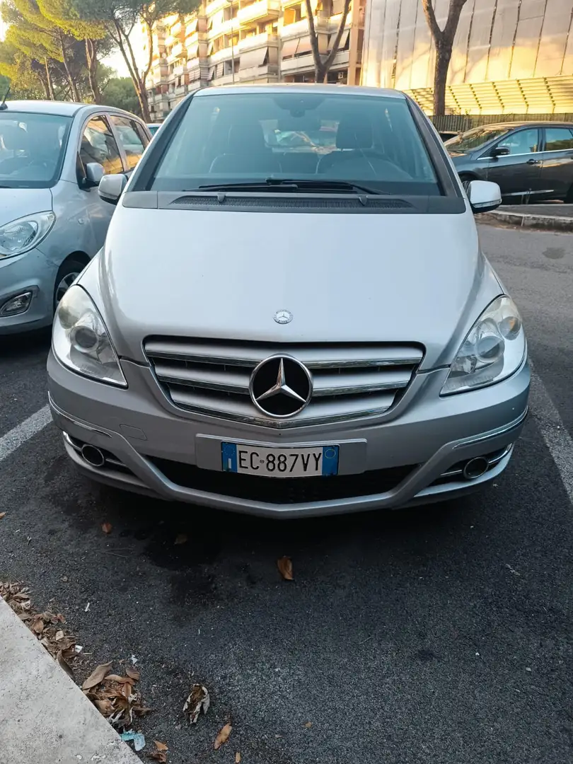 Mercedes-Benz B 200 cdi Premium - 1
