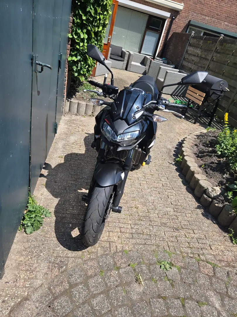 Kawasaki Z 650 ABS Zwart - 2