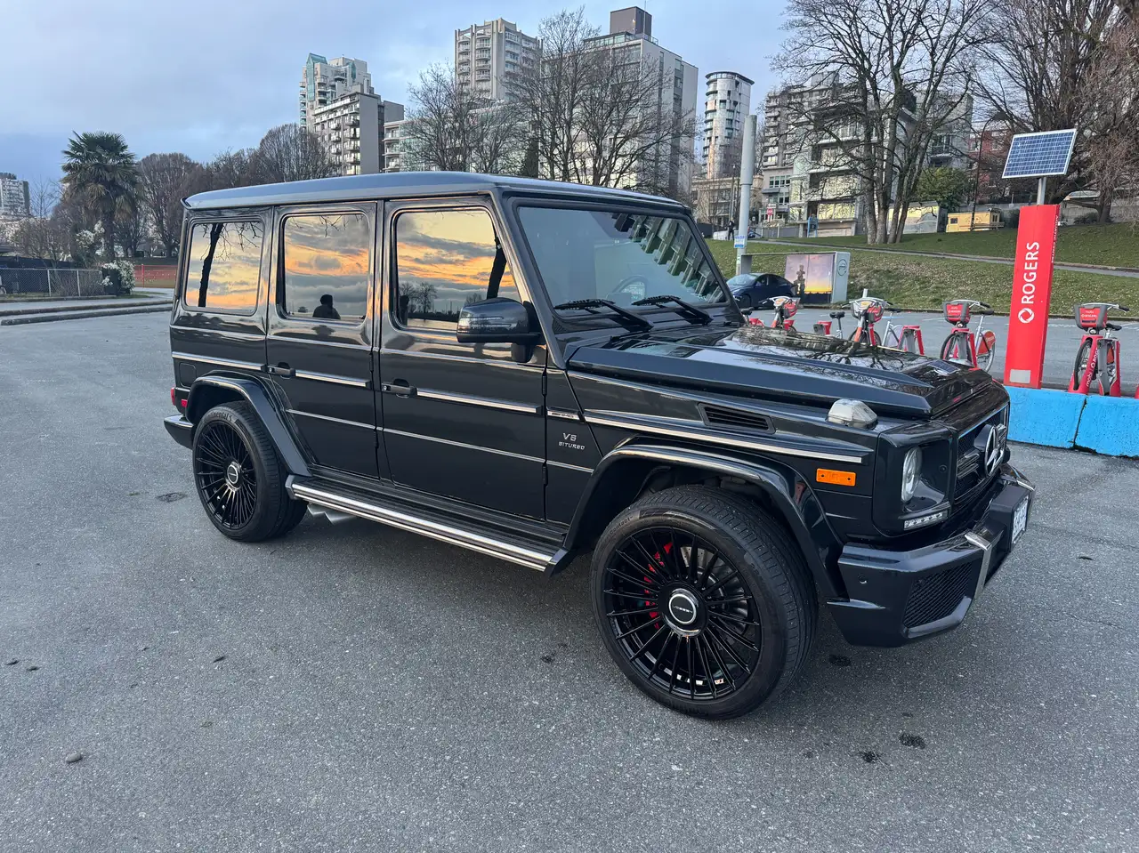 Mercedes-Benz G-Class снимка Mercedes-Benz G-Class