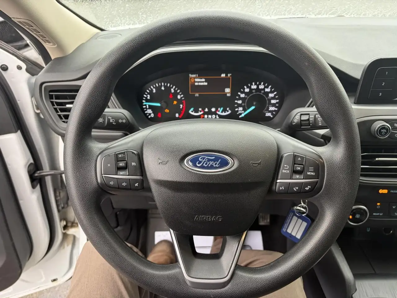 Ford Escape снимка Ford Escape