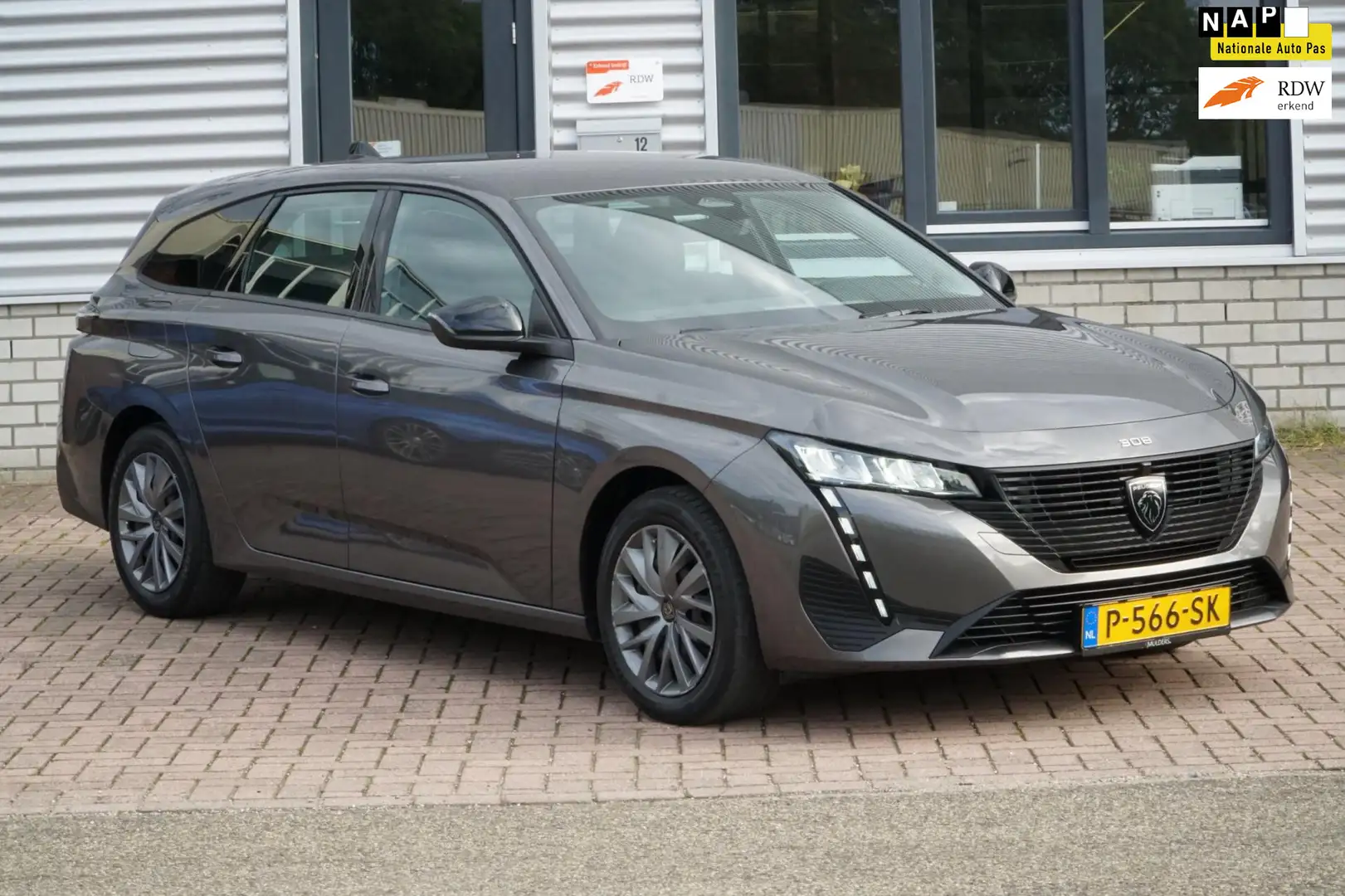 Peugeot 308 SW 1.2 PureTech EERSTE EIGENAAR Grijs - 1