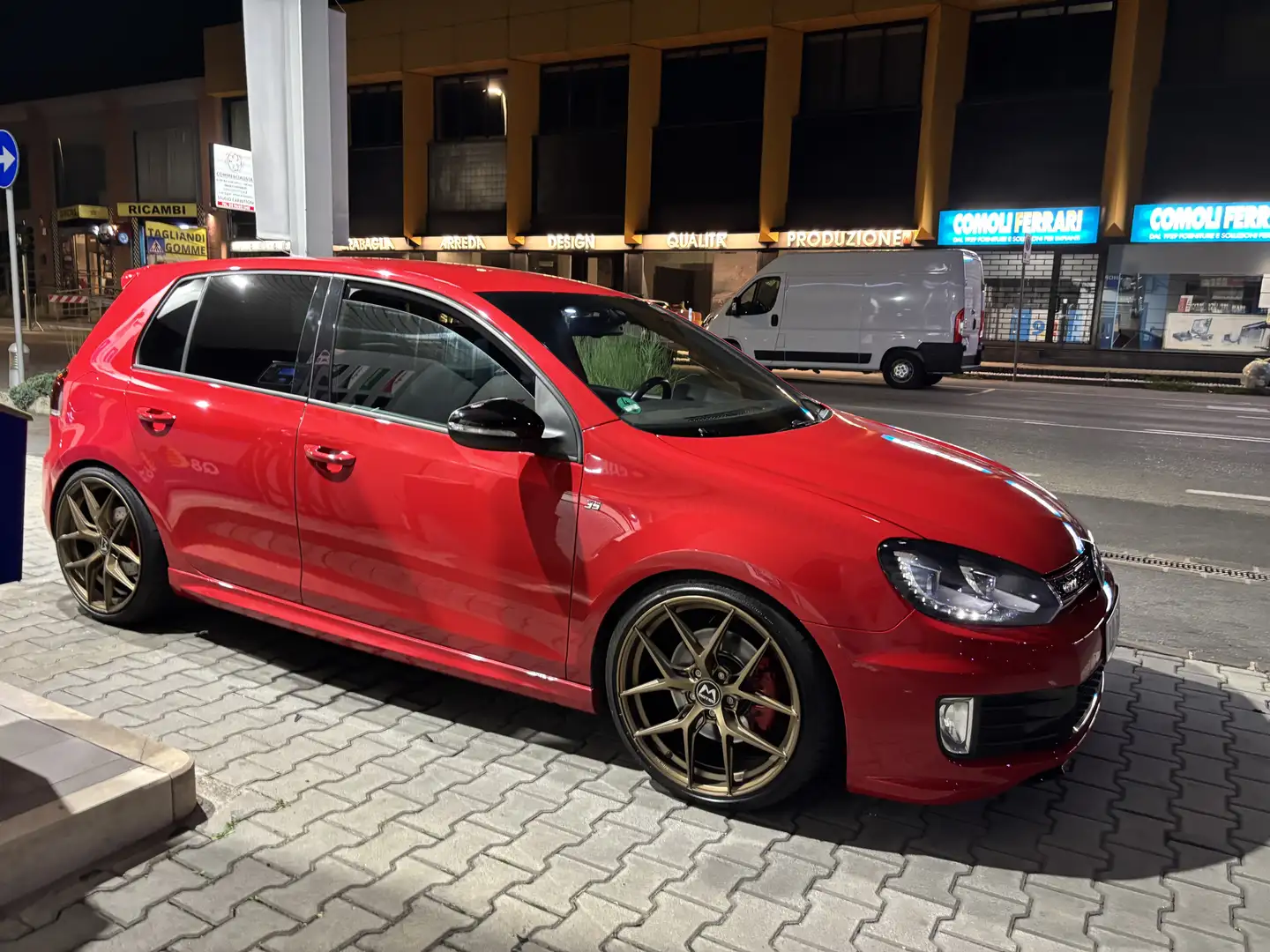 Volkswagen Golf GTI Edition 35 Dsg 5p - 2