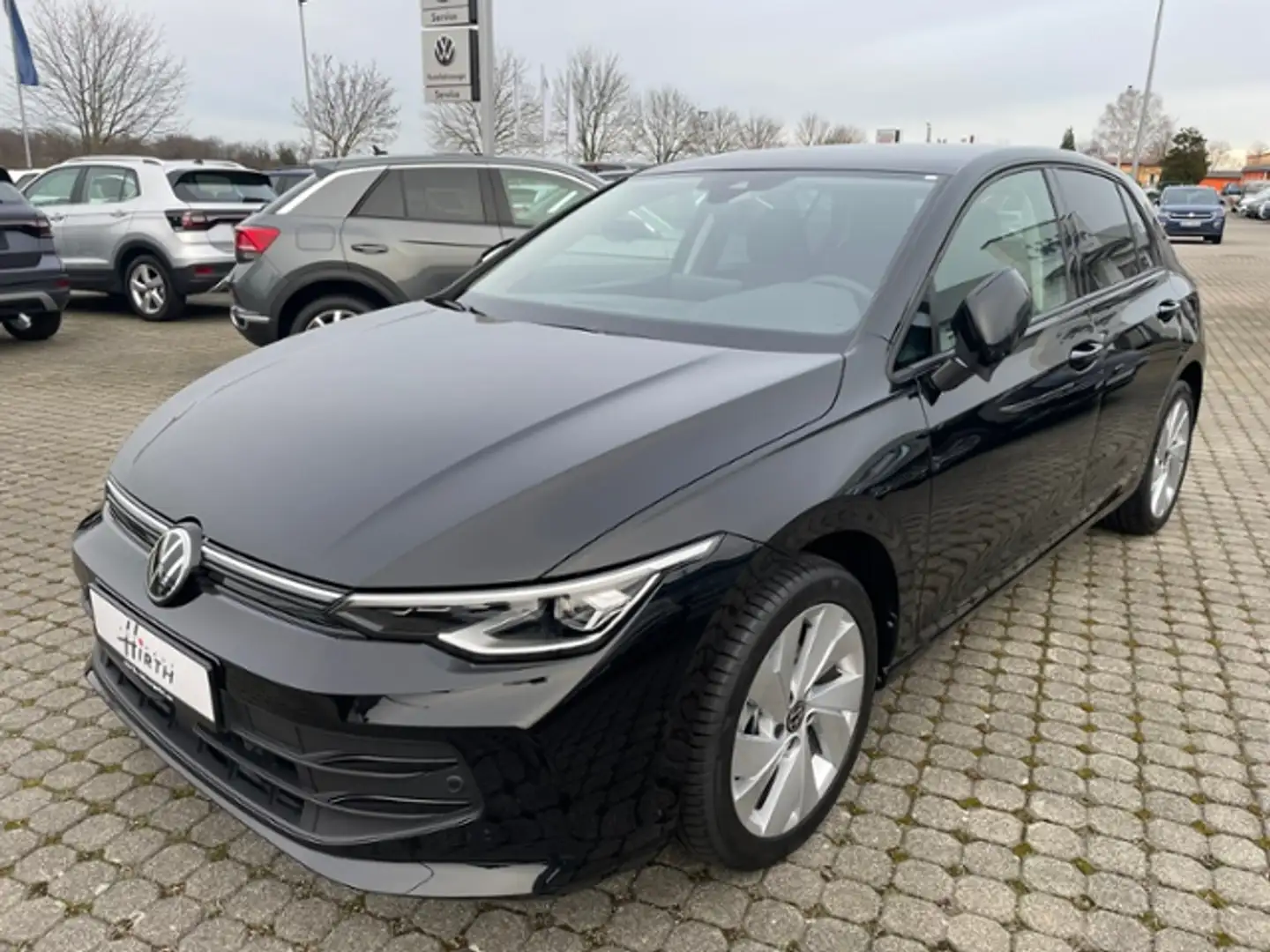 Volkswagen Golf VIII PA Life 1.5 TSI DA13BX KLIMA LED ALU Schwarz - 2