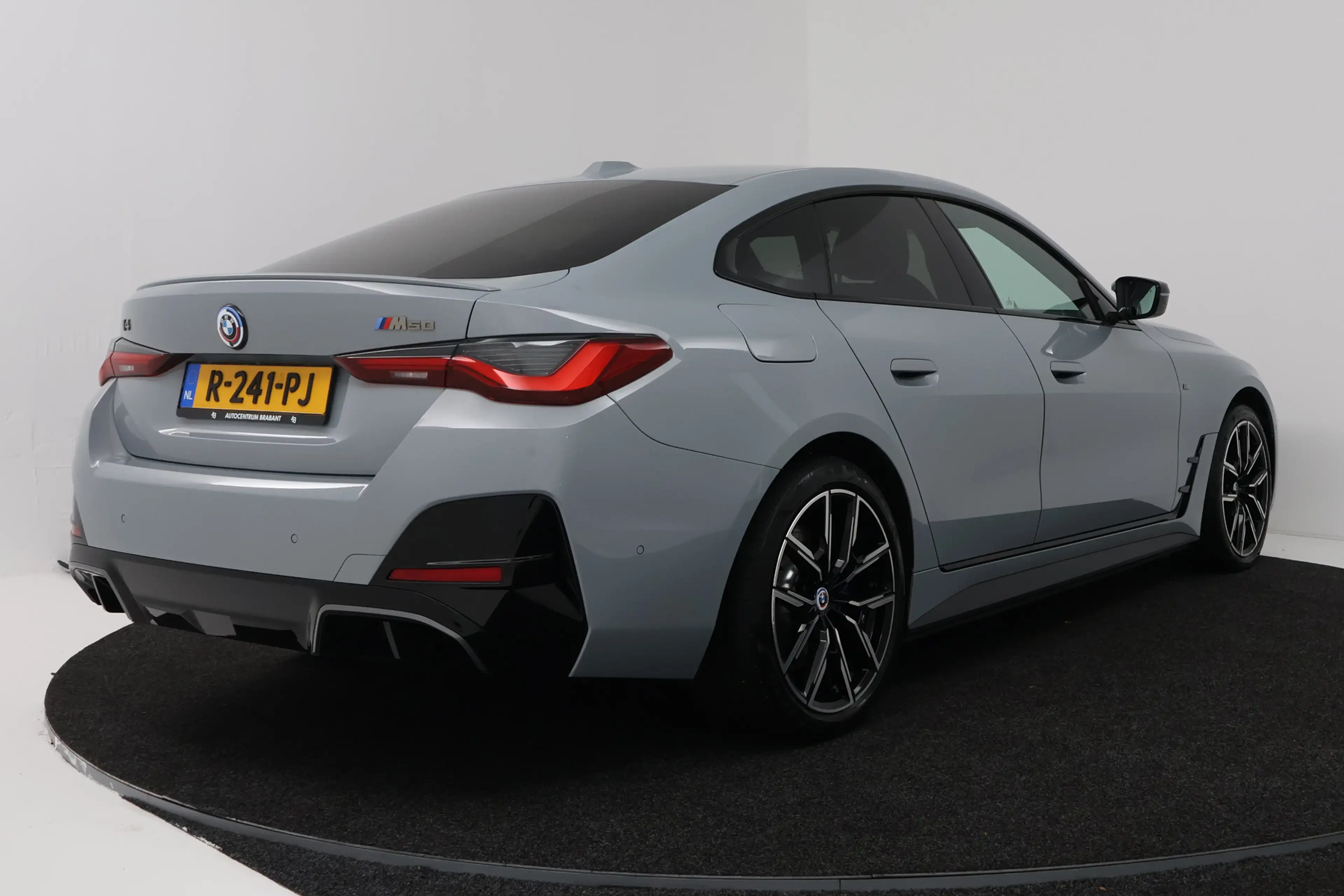 BMW i4 M50 High Executive 84 kWh (STOELVERWARMING, H/K AU — photo 12