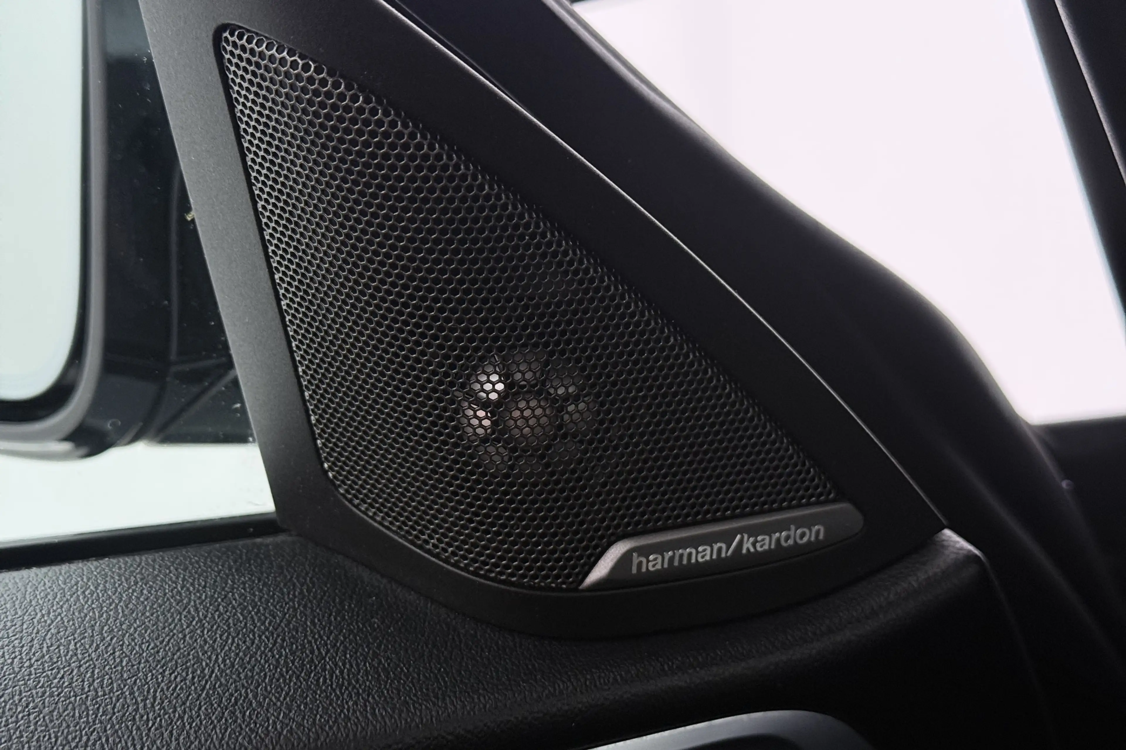 BMW i4 M50 High Executive 84 kWh (STOELVERWARMING, H/K AU — photo 24