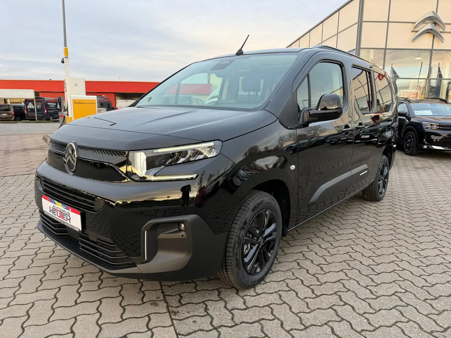 Citroen Berlingo MPV XL BlueHDi100 Plus Schwarz - 1
