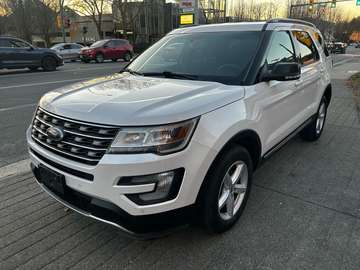 4WD 4dr XLT
