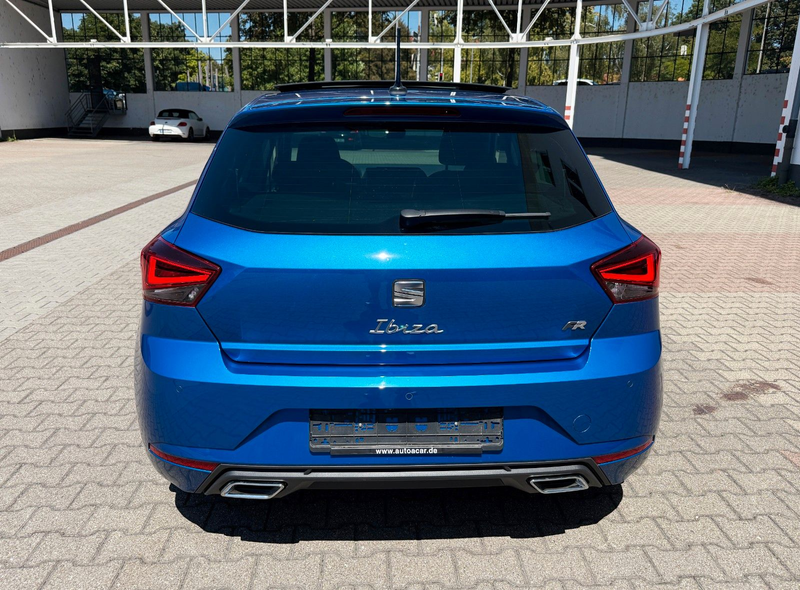 SEAT Ibiza FR NAVI/SHZ/R-CAM/PANO/1HAND — photo 4