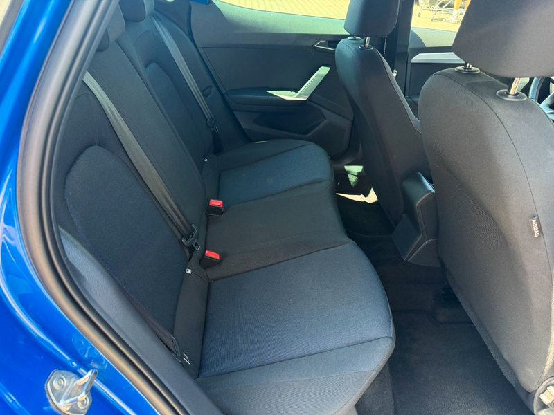 SEAT Ibiza FR NAVI/SHZ/R-CAM/PANO/1HAND — photo 7