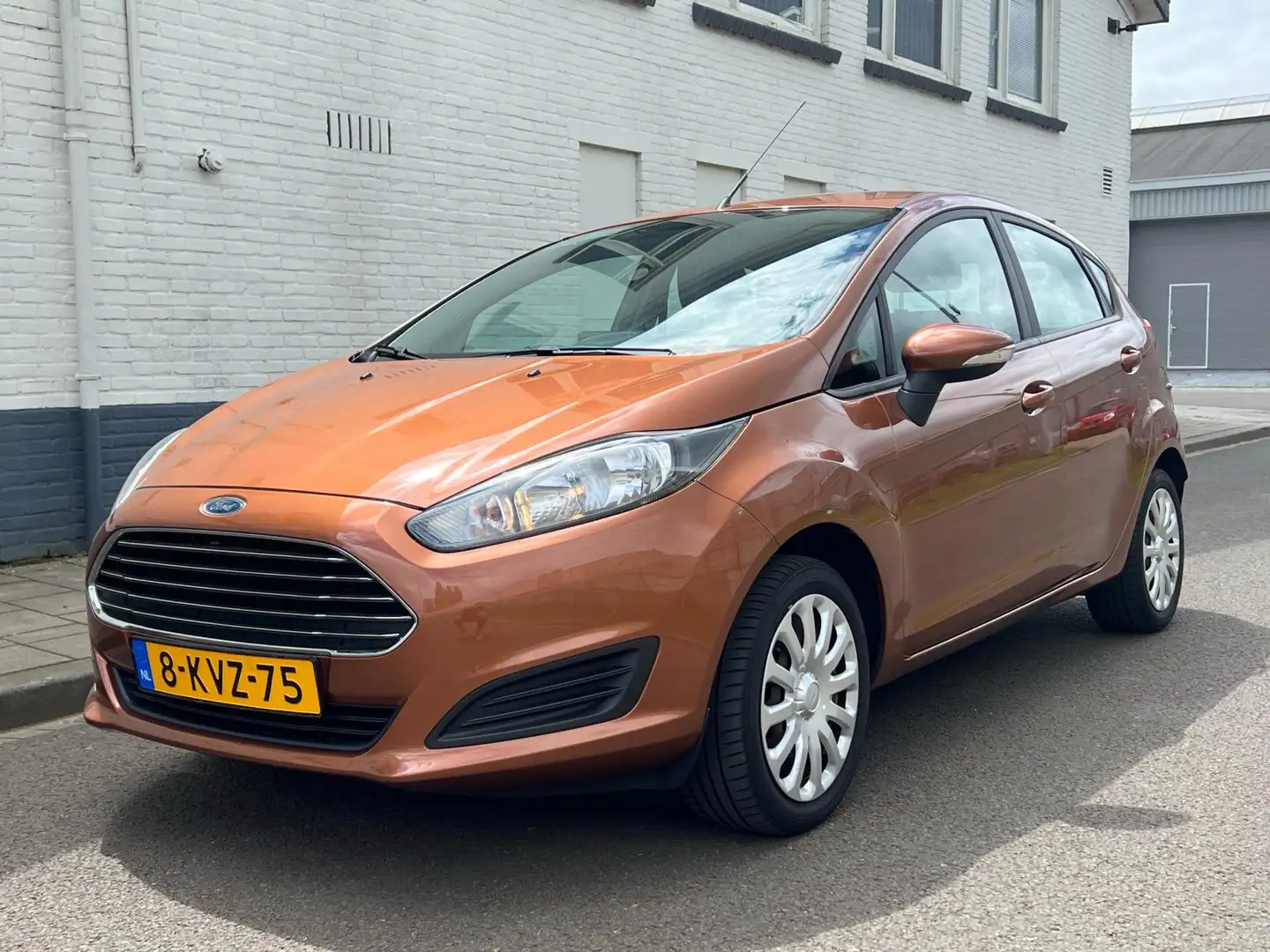 Ford Fiesta 1.0 Style|5drs|Navi|Airco|Elektr.pakket|Nw. Distri Oranje - 2