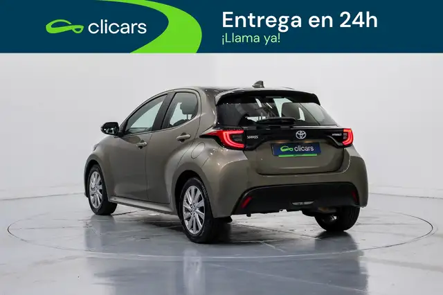 Toyota Yaris view 9