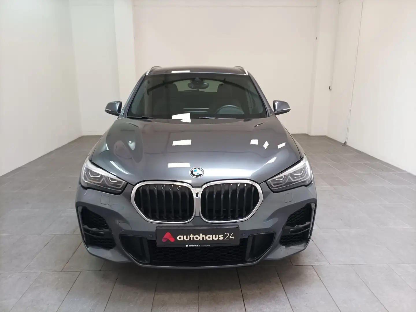 BMW X1 xDrive20i M Sport Navi|Kamera|LED|Sitzhzg Grey - 2