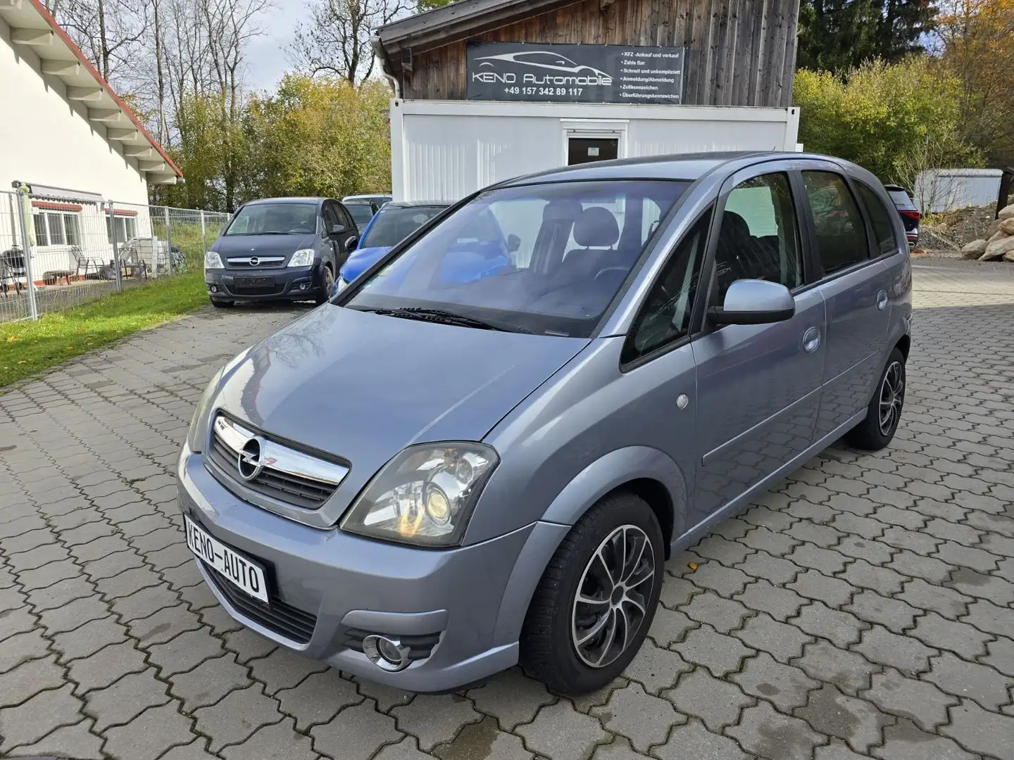 Opel Meriva INNOVATION Silber - 1