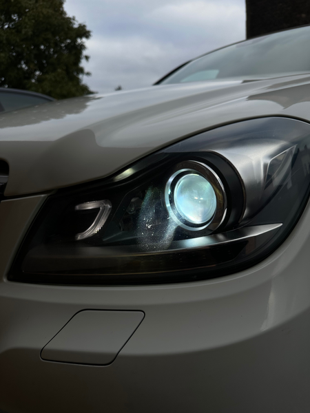 Mercedes-Benz C 180 C 180 CGI BlueEFFICIENCY Avantgarde — photo 12