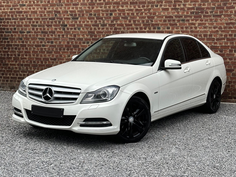 Mercedes-Benz C 180 C 180 CGI BlueEFFICIENCY Avantgarde