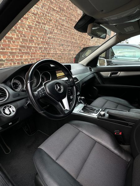 Mercedes-Benz C 180 C 180 CGI BlueEFFICIENCY Avantgarde — photo 7