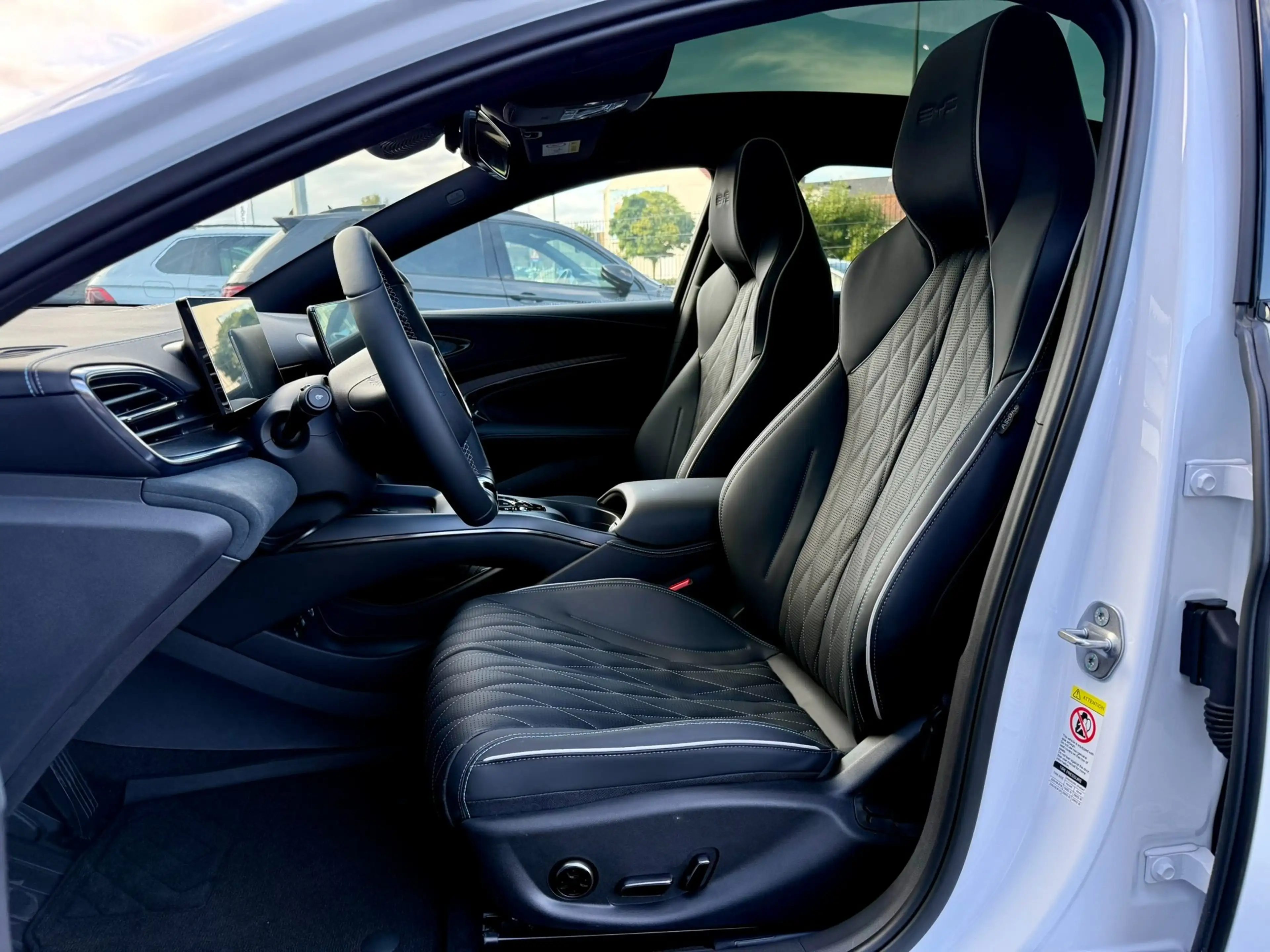 BYD Seal SEALDESIGN 82.5 KWH / CARPLAY / 360° / PANO — photo 13