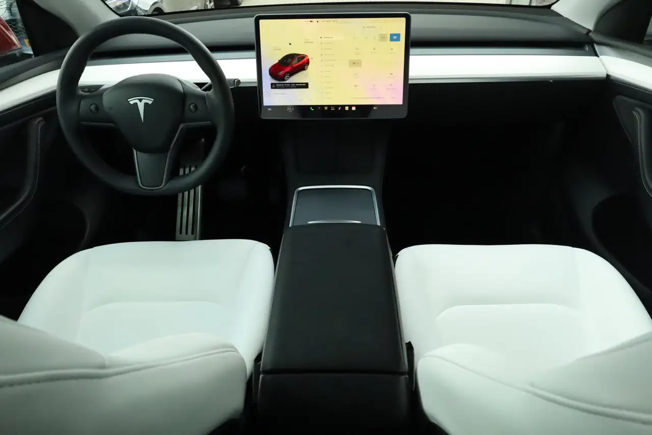 Tesla Model Y RWD 58 kWh, миниатюра 14