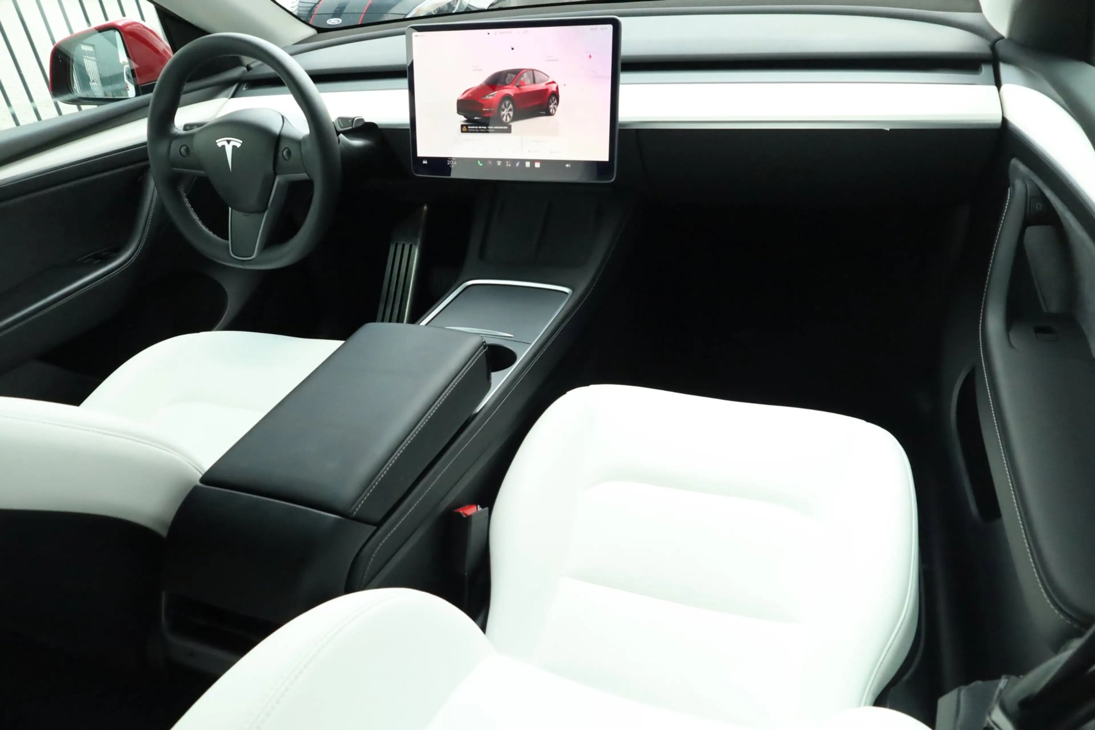 Tesla Model Y RWD 58 kWh — photo 15
