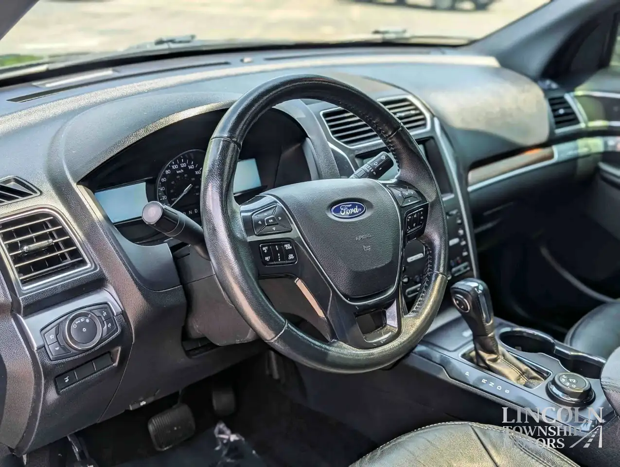 Ford Explorer fotografie Ford Explorer